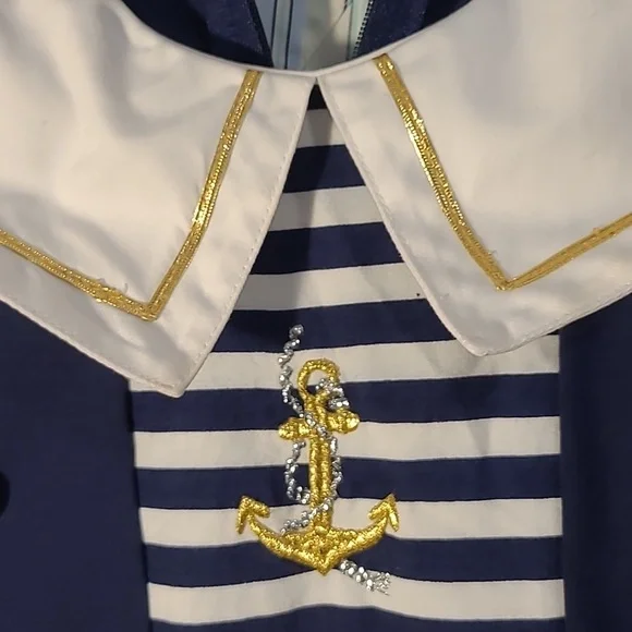 Dress - Picture 2 of 7